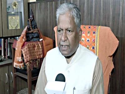 BJP MP asks Ashok Gehlot to get mental treatment after 'nikamma' remark for Shekhawat