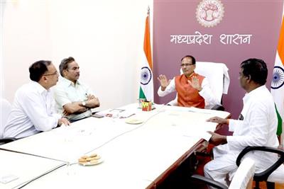 There should be no shortage in the expansion of health facilities : CM Shri Chouhan