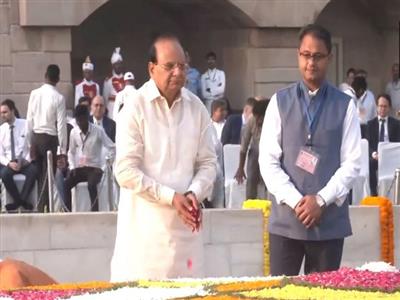 Gandhi Jayanti: Delhi LG VK Saxena pays tribute to Mahatma Gandhi at Rajghat