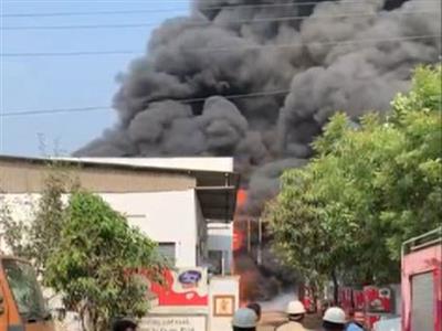 Andhra Pradesh: Massive fire engulfs oil tanker godown in Vijayawada