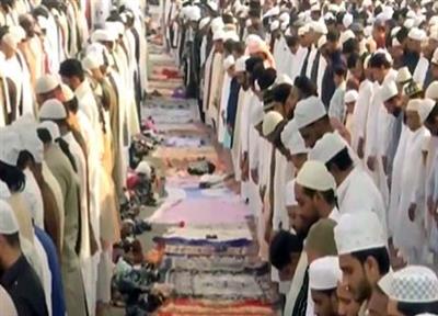 MP: People offer namaz on Eid-ul-Fitr in Bhopal; CM Mohan Yadav extends greetings