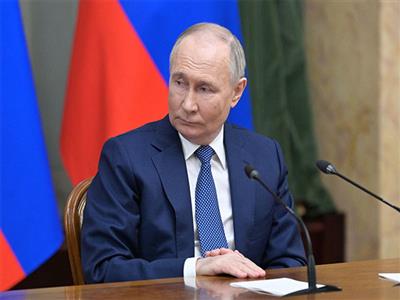 Vladimir Putin orders tactical nuclear weapons drills amid Western 'threats'