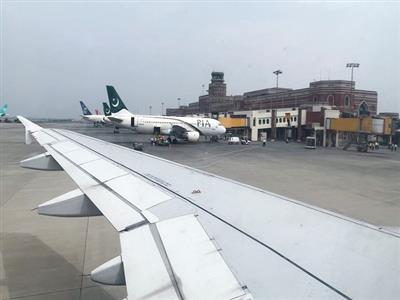 Burning smell prompts emergency on Pakistan International Airlines flight