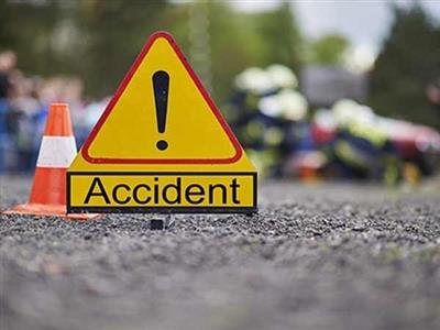 Noida: 2 killed after speeding BMW rams into e-Rickshaw; 3 injured