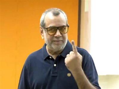 Paresh Rawal casts vote in Mumbai, suggests punishment for 