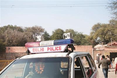 Delhi Police bust international syndicate of stolen mobile phones, 3 arrested