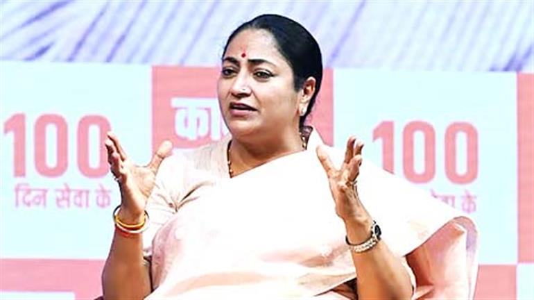 Delhi CM Rekha Gupta requests Railway Minister Ashwini Vaishnaw to rename Old Delhi Railway Station