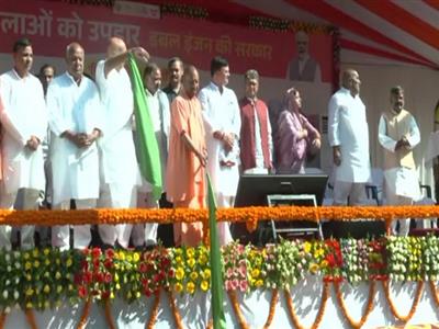 UP: CM Yogi inaugurates Mission Mahila Sarathi, flags off 51 BS VI buses
