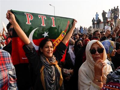 Pakistan Tehreek-e-Insaf announces intra-party elections on march 3