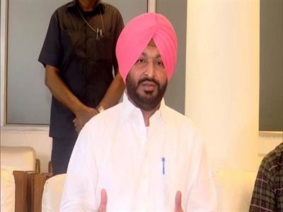 Union Minister Ravneet Singh Bittu slams Punjab CM Bhagwant Mann over Amritsar's illicit liquor consumption