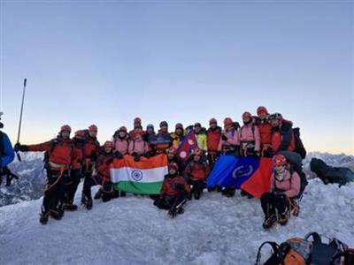 NCC expedition team, comprising youngest climbers with average age of 19 years, successfully scales Mt Everest