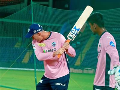 Abishek Porel lauds Kevin Pietersen's support amidst Delhi Capitals' struggles