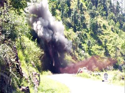 Indian Army's bomb disposal squad destroys live Pakistani shell in Poonch