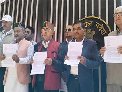 Himachal apple farmers demand complete ban on Turkish imports citing support to Pakistan