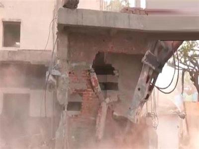 Gujarat: Ahmedabad police continue demolition drive near Chandola lake