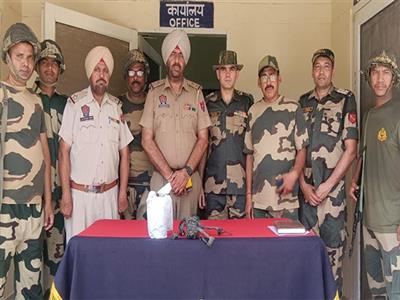 BSF recovers drone, heroin and pistol body from Punjab border