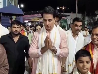 Actor Sonu Sood prays for 