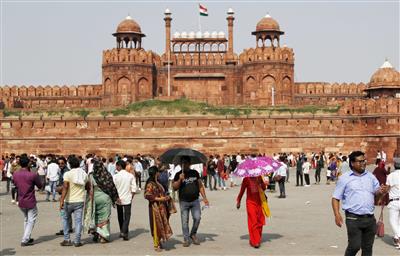 Health Ministry Issues Advisory As Delhi Sizzles, Urges People To Stay Indoors During Peak Hours