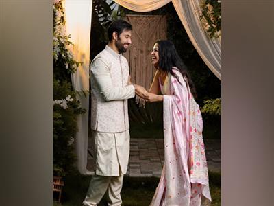 'Balika Vadhu' star Avika Gor, her fiance Milind Chandwani to participate in 'Pati Patni Aur Panga'
