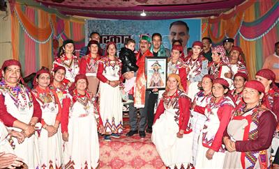 CM participates in ‘Sarkar Gaon Ke Dwar’ programme in Baga-Sarahan