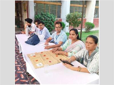 First in India: Safe Mobile phone deposit at all Ludhiana West polling booths
