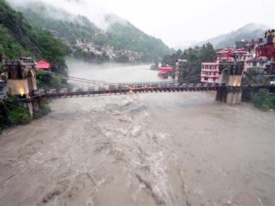 Himachal Rains: Water level in River Beas increases amid heavy rainfall in Mandi