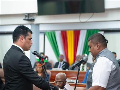 Suriname's National Assembly newly-elected chairman Ashwin Adhin takes oath in Sanskrit