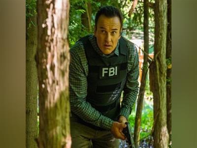 Hollywood mourns demise of Julian McMahon