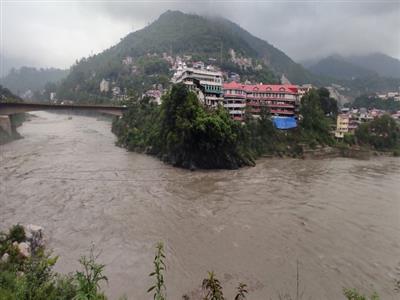 Heavy rains disrupt traffic, power, water supply across Himachal; 269 roads blocked, 285 transformers affected