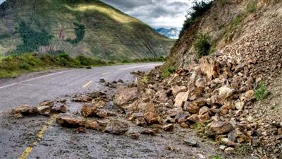 Landslide hits Rudraprayag-Badrinath route, restoration work underway