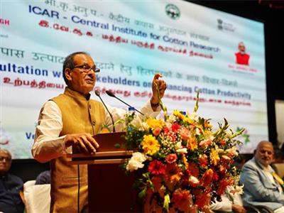 Shivraj Singh Chouhan chairs meeting aimed at boosting cotton productivity