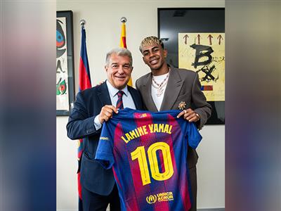 Lamine Yamal to inherit Messi's iconic number 10 jersey for Barcelona