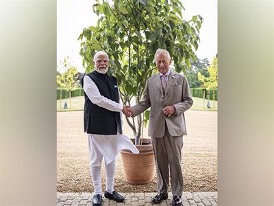 PM Modi presents tree to King Charles under 