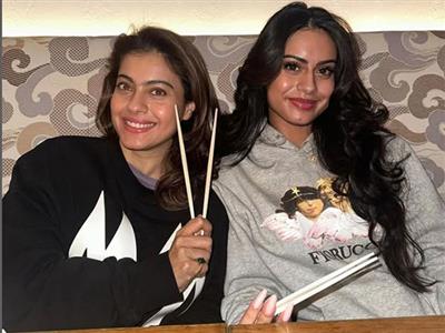 Kajol cheers for daughter Nysa at graduation ceremony, reminding fans of Anjali from 'Kabhi Khushi Kabhie Gham...'