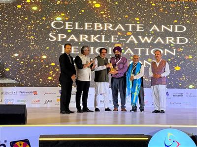 Chandigarh's Davinder Singh Arora Honoured with “Changemaker in Education of the Year” Award