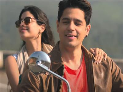 'Param Sundari' first track out: Sidharth Malhotra, Janhvi Kapoor impress fans with their chemistry in 'Pardesiya' love song