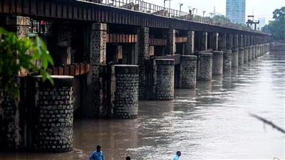 Haryana: All 18 gates of Hathinikund Barrage open amid rising water level in Yamuna
