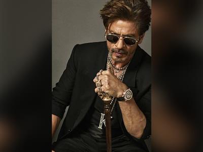 Troll tells SRK to 