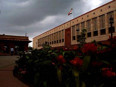 Man scales wall using tree to jump into Parliament building, caught by security
