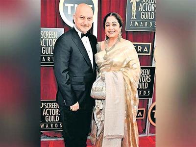 Anupam Kher, Kirron Kher pen love-filled messages for each other as they mark 40th wedding anniversary