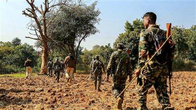 Jharkhand: Naxal killed in encounter with security forces in Chaibasa