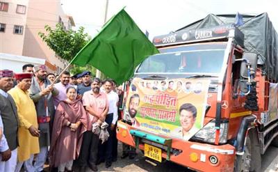 Haryana CM flags off vehicles carrying flood relief material for Himachal Pradesh and Punjab