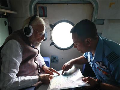 PM Modi undertakes an aerial survey in Himachal to assess flood situation
