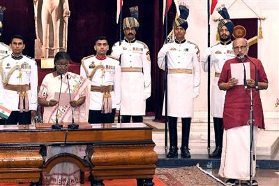 CP Radhakrishnan takes oath as 15th Vice President of India