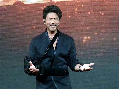 Shah Rukh Khan's foundation provides relief to 1500 Punjab flood victims