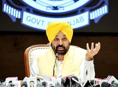 CM announces to make all flood affected villages free from Silt and debris in 10 days