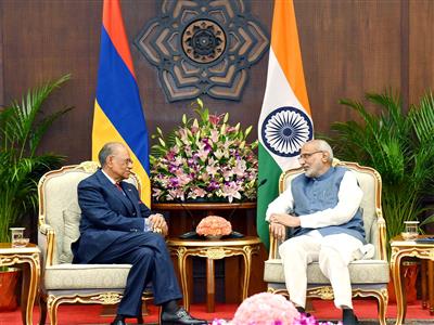 Vice President CP Radhakrishnan meets Mauritius PM Ramgoolam, discussions on trade and economics held