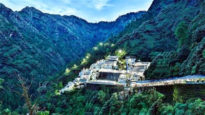 Vaishno Devi Yatra resumes after 22 days, pilgrims say 