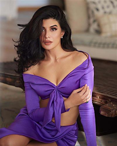 SC refuses to entertain actor Jacqueline Fernandez's plea against HC order