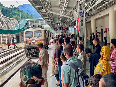 Andhra's Waltair Division implements special measures for effective crowd management during festive season
